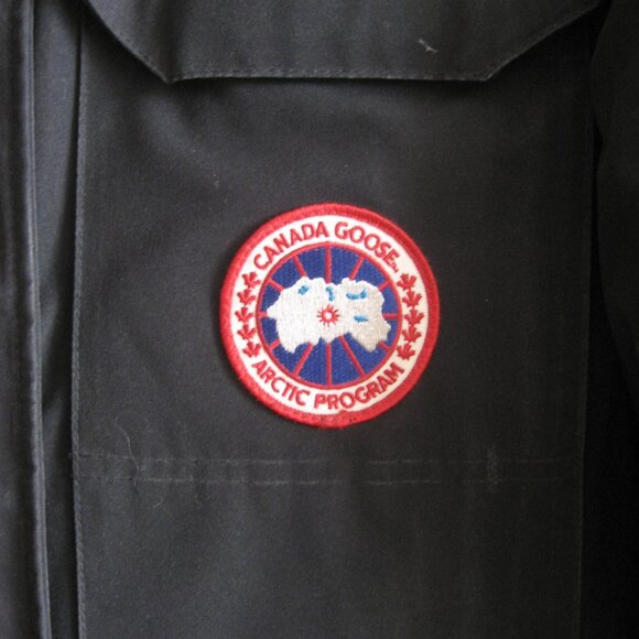 Authentic Canada Goose Expedition Down Parka Jacket, Size Medium, Black - Picture 8 of 16